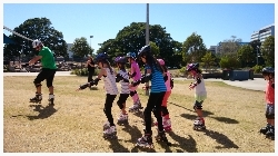 youskate kids beginners lessons basic movement on grass